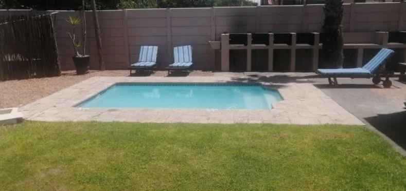2 Bedroom Apartment / flat for sale in Bloubergrant