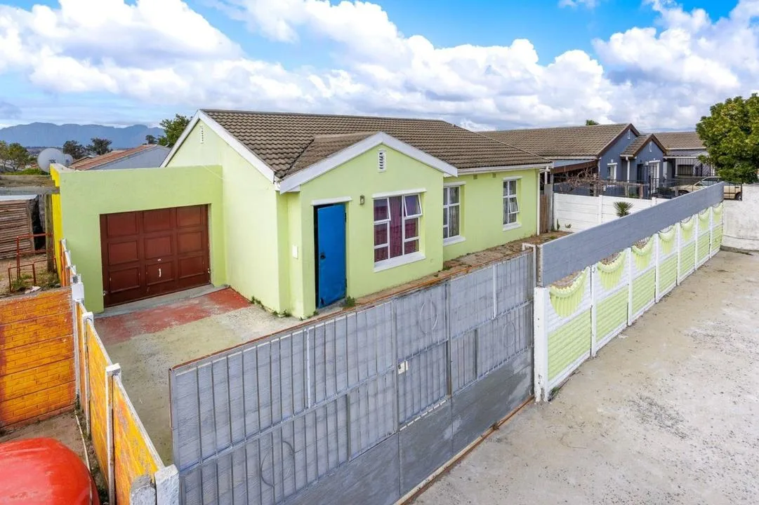 3 Bedroom House for sale in Hillcrest Heights