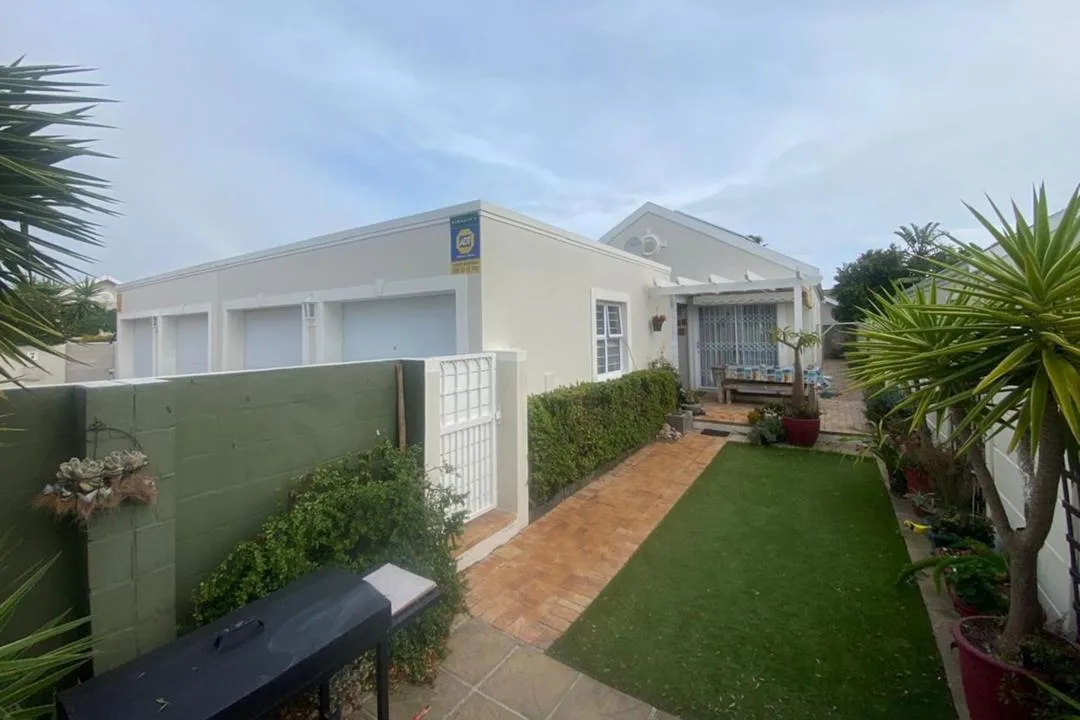 2 Bedroom House for sale in Sunningdale