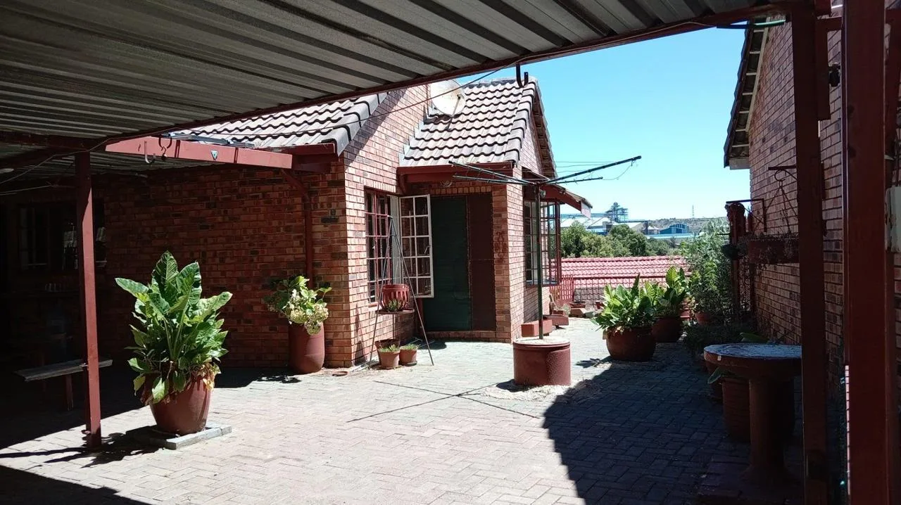 3 Bedroom Apartment / flat to rent in Meyerville