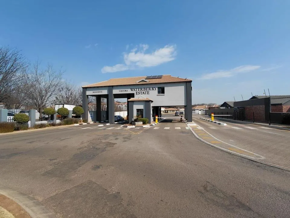 2 Bedroom House for sale in Waterberry Estate