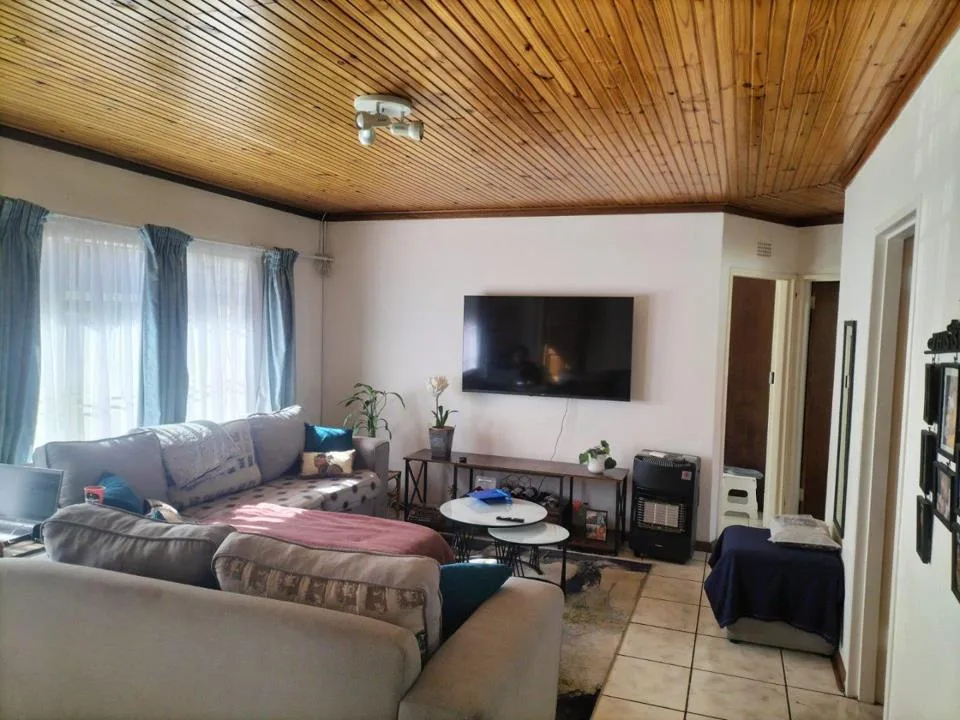 2 Bedroom Apartment / flat for sale in Uitsig