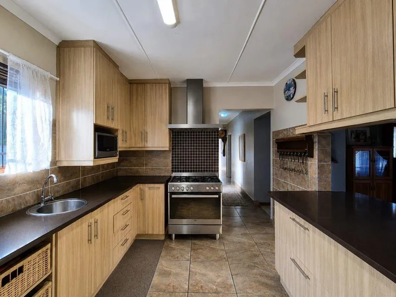 3 Bedroom House for sale in Graafwater