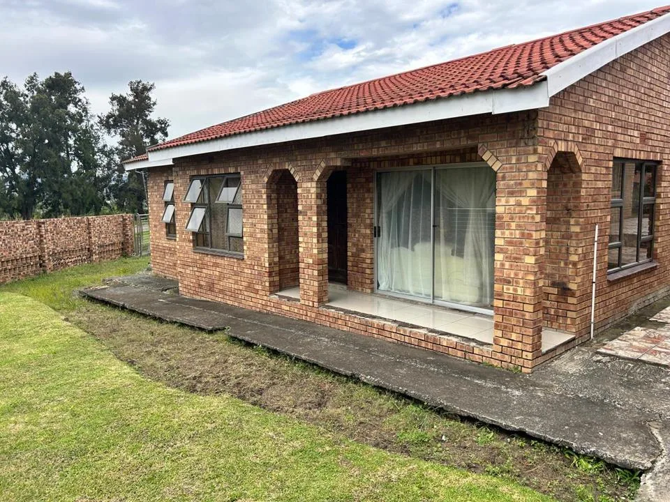 House for sale in Estcourt
