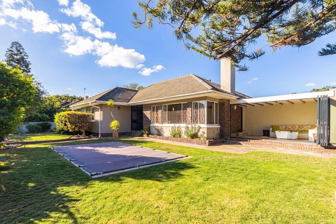 3 Bedroom House for sale in Milnerton Central