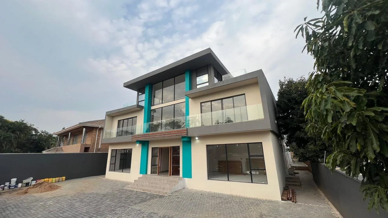 12 Bedroom House for sale in Morningside
