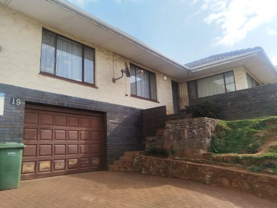 House for sale in Glenwood