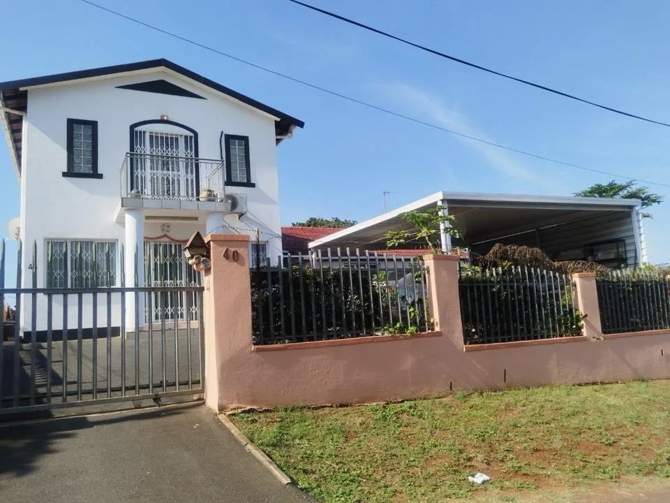 House for sale in Greenwood Park