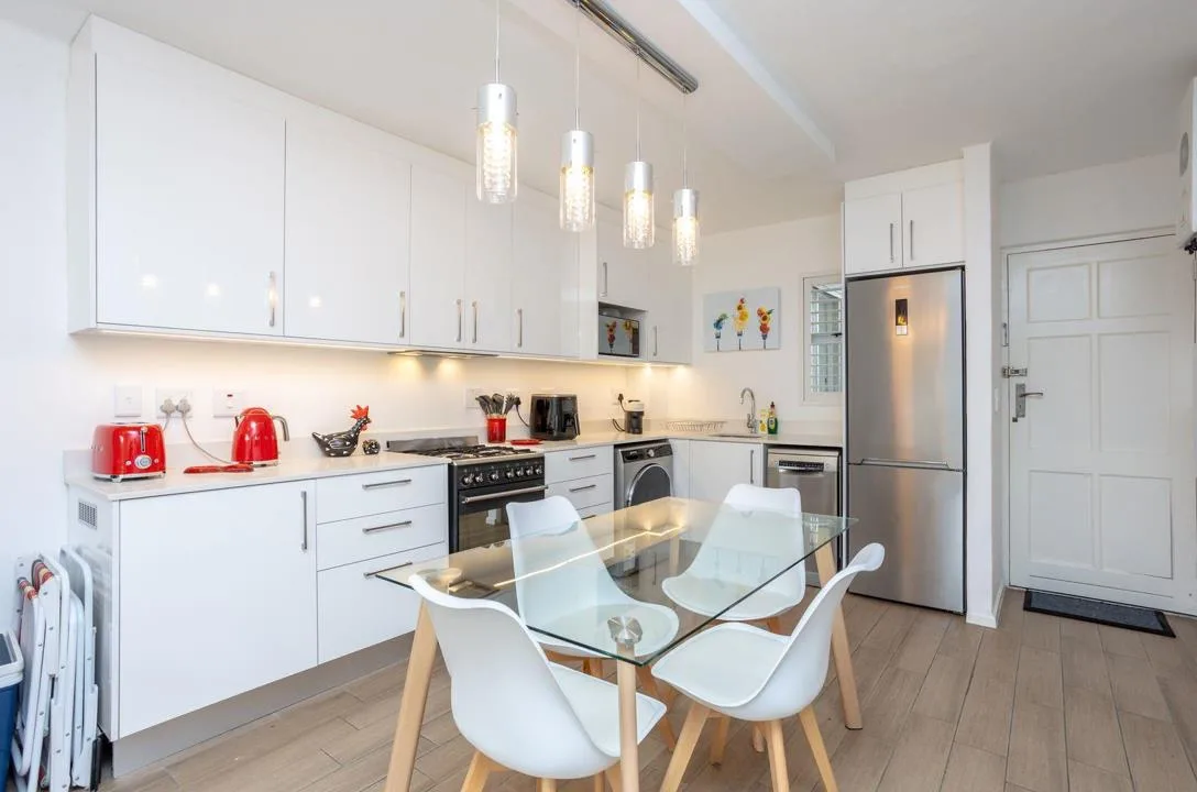 2 Bedroom Apartment / flat for sale in Beach Estate