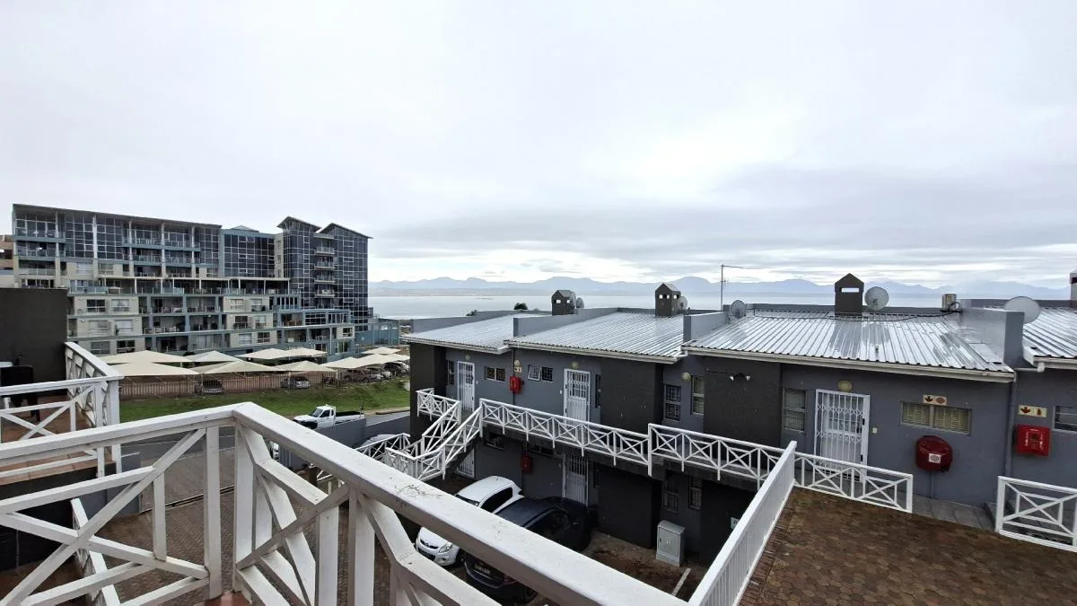 2 Bedroom Apartment / flat for sale in De Bakke