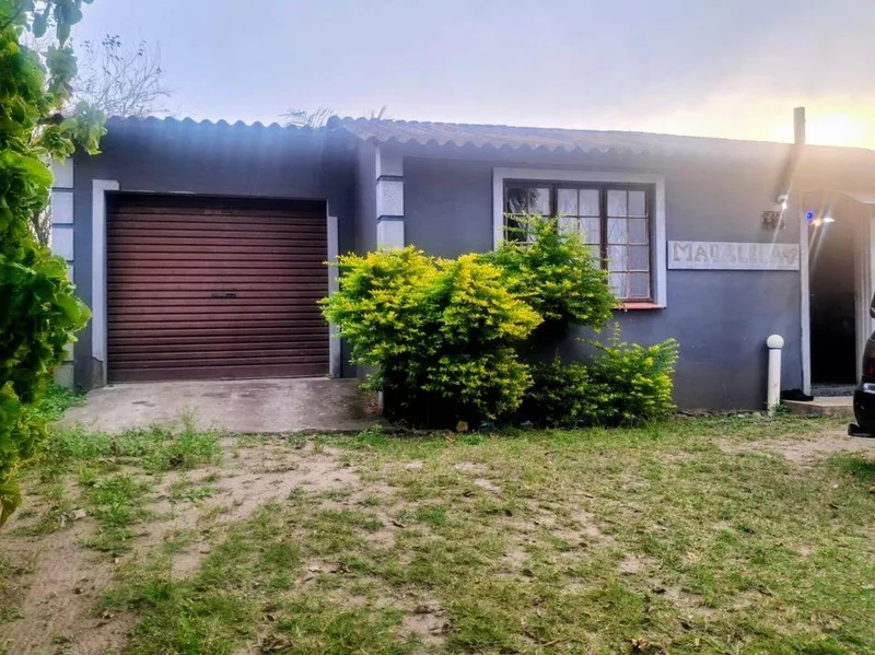2 Bedroom House for sale in Esikhawini