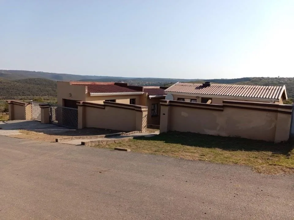 4 Bedroom House for sale in Mdantsane Nu 16