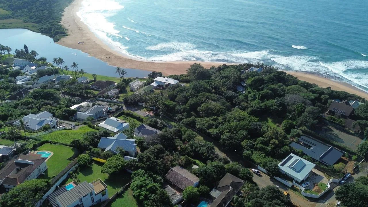 4 Bedroom House for sale in Zinkwazi Beach