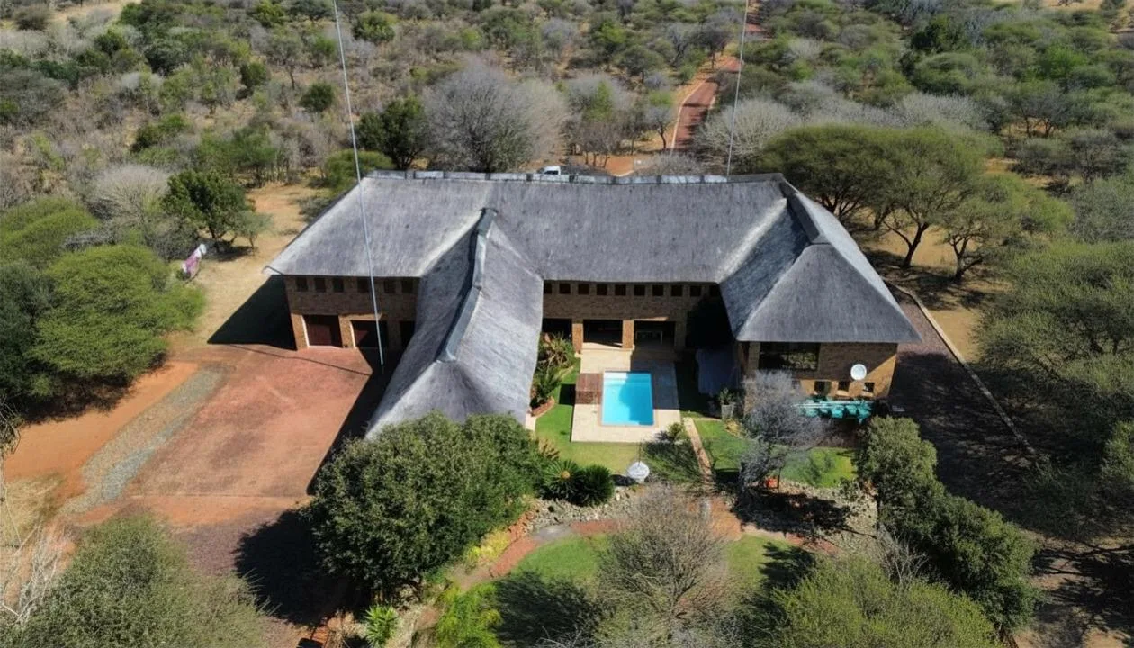 5 Bedroom House for sale in Thabazimbi