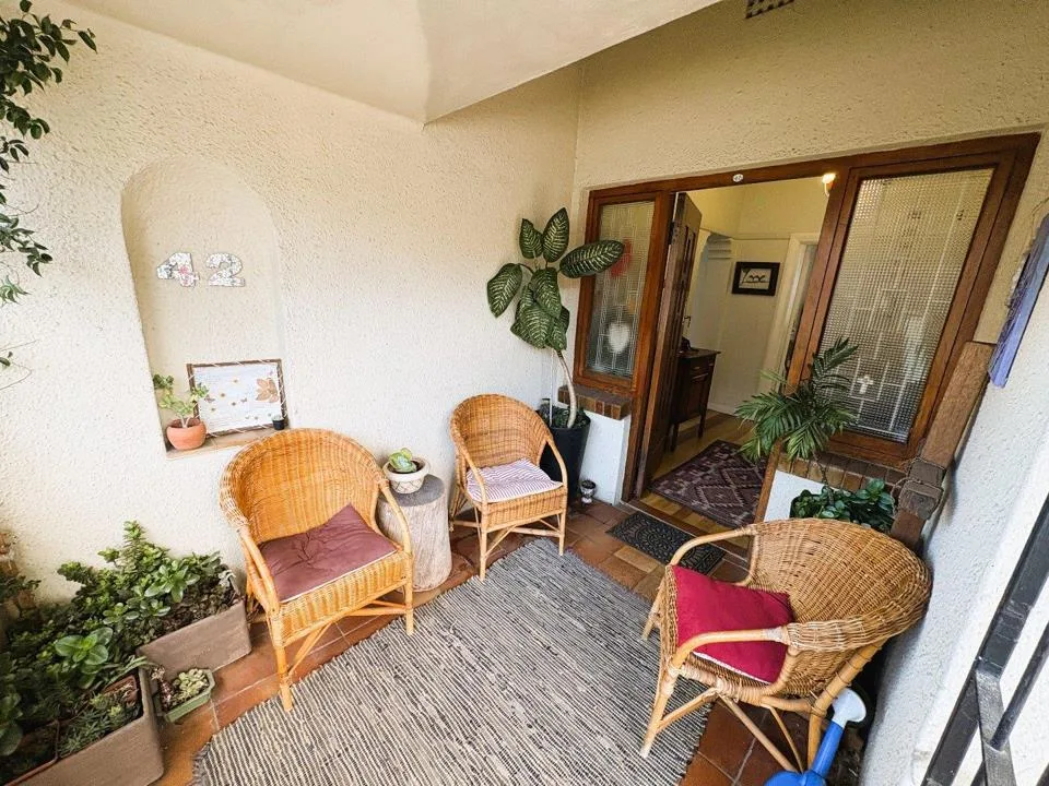 3 Bedroom House for sale in Boston