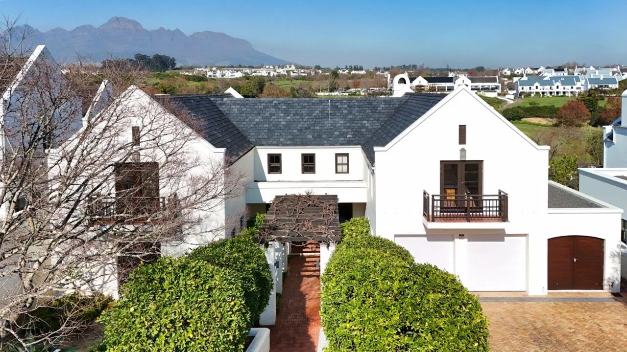 3 Bedroom House for sale in De Zalze Winelands Golf Estate