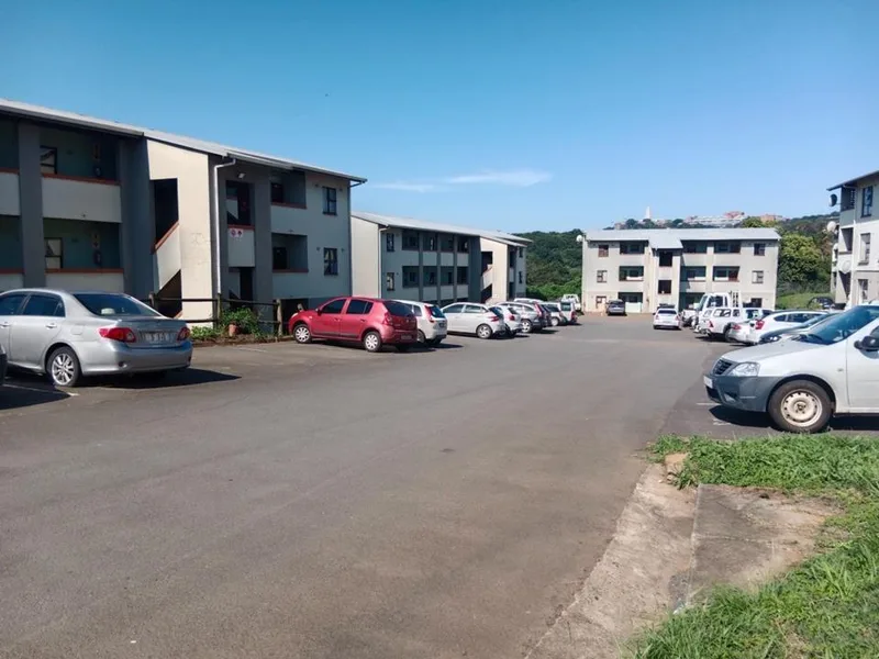 2 Bedroom Apartment / flat for sale in Ridgeview