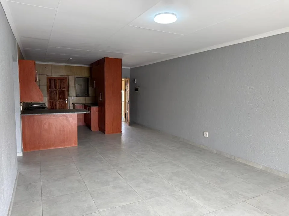 2 Bedroom Apartment / flat to rent in Stonehenge Ext 8