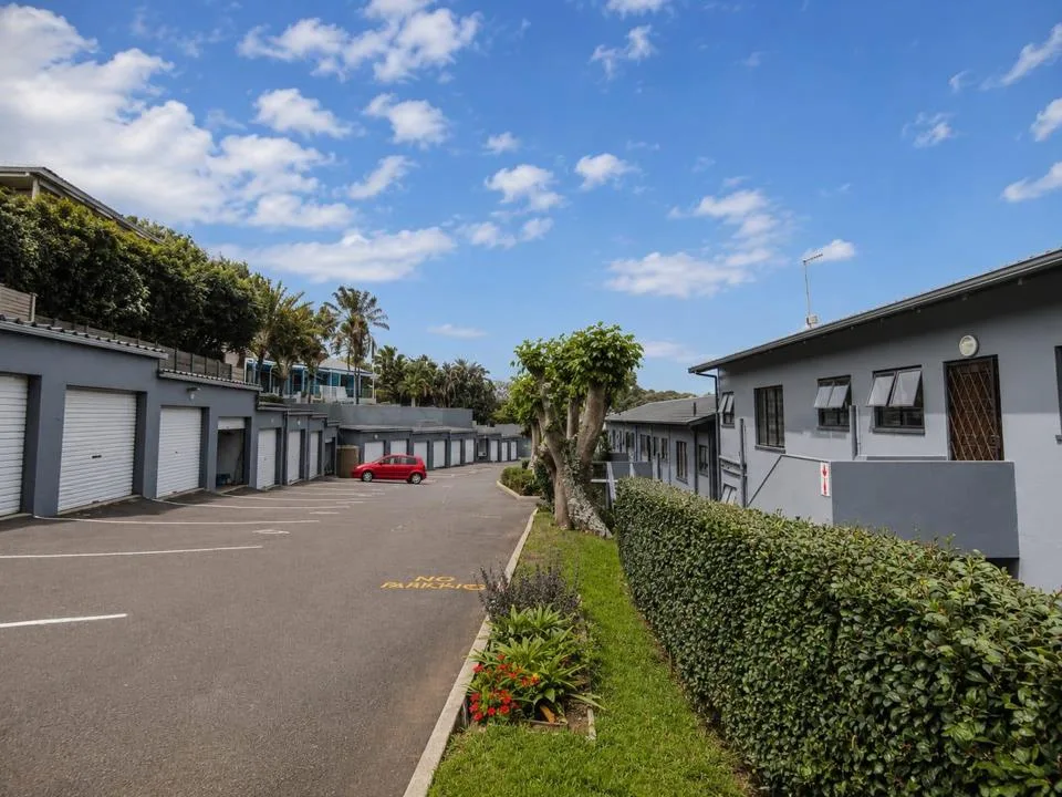 3 Bedroom Apartment / flat for sale in Westbrook
