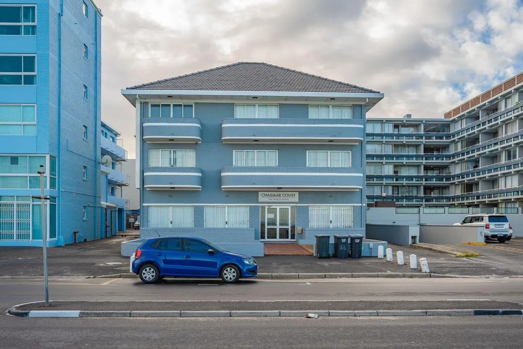1 Bedroom Apartment / flat for sale in Strand North