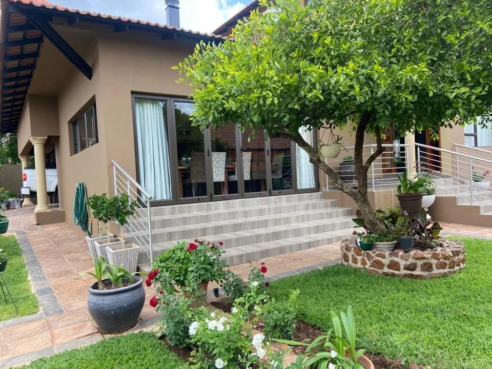 4 Bedroom House for sale in Bela Bela