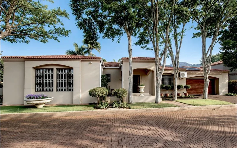 3 Bedroom House for sale in Boschdal