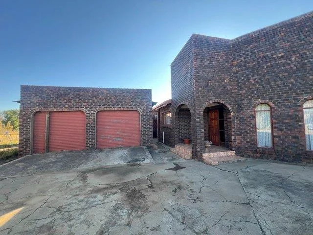 4 Bedroom House for sale in Botshabelo