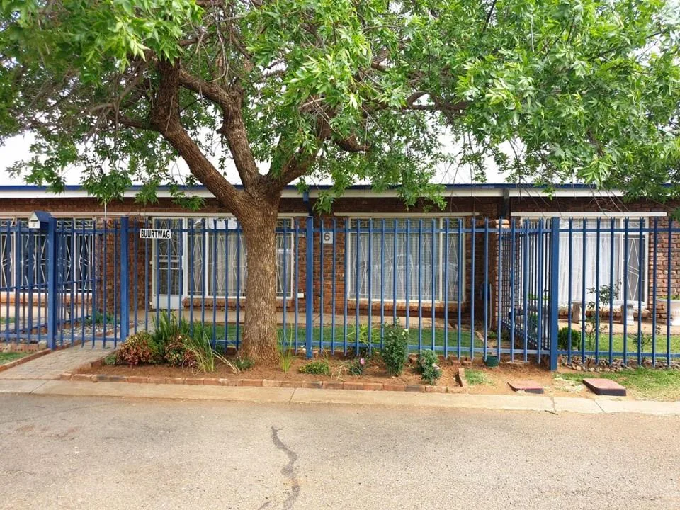2 Bedroom Townhouse for sale in Hennenman