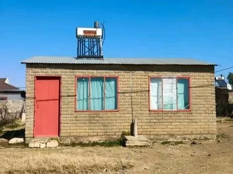 2 Bedroom House for sale in Motse Khotso Taole