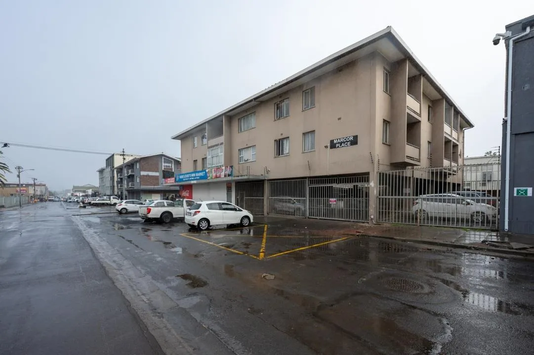 1 Bedroom Apartment / flat for sale in Parow Central