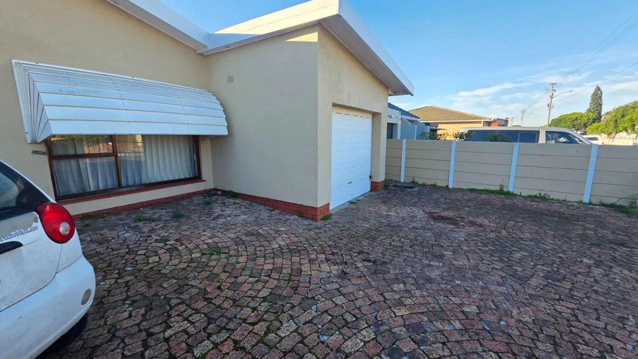 4 Bedroom House for sale in Townsend Estate