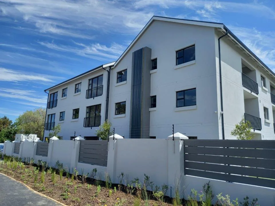 2 Bedroom Apartment / flat for sale in Somerset West Central