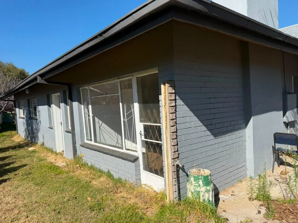 14 Bedroom House for sale in Universitas