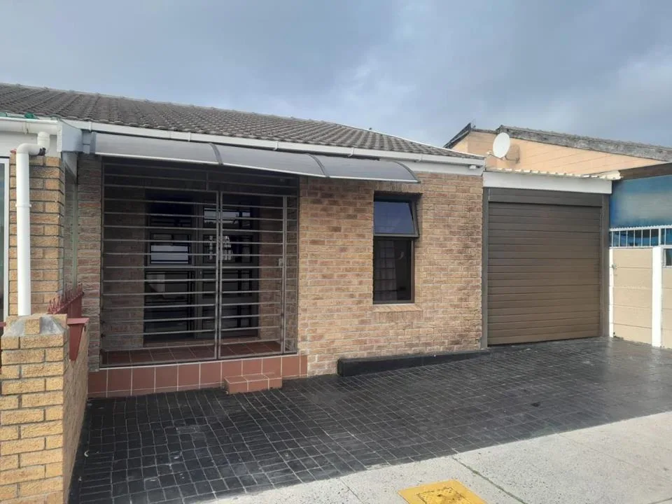 2 Bedroom House for sale in Rocklands