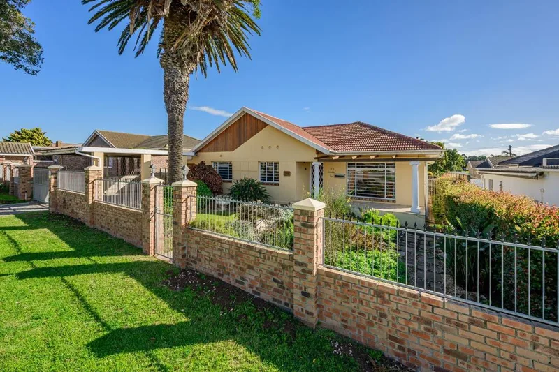 4 Bedroom House for sale in Westering