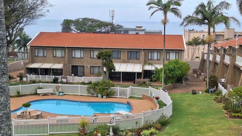 3 Bedroom Townhouse for sale in St Michaels On Sea