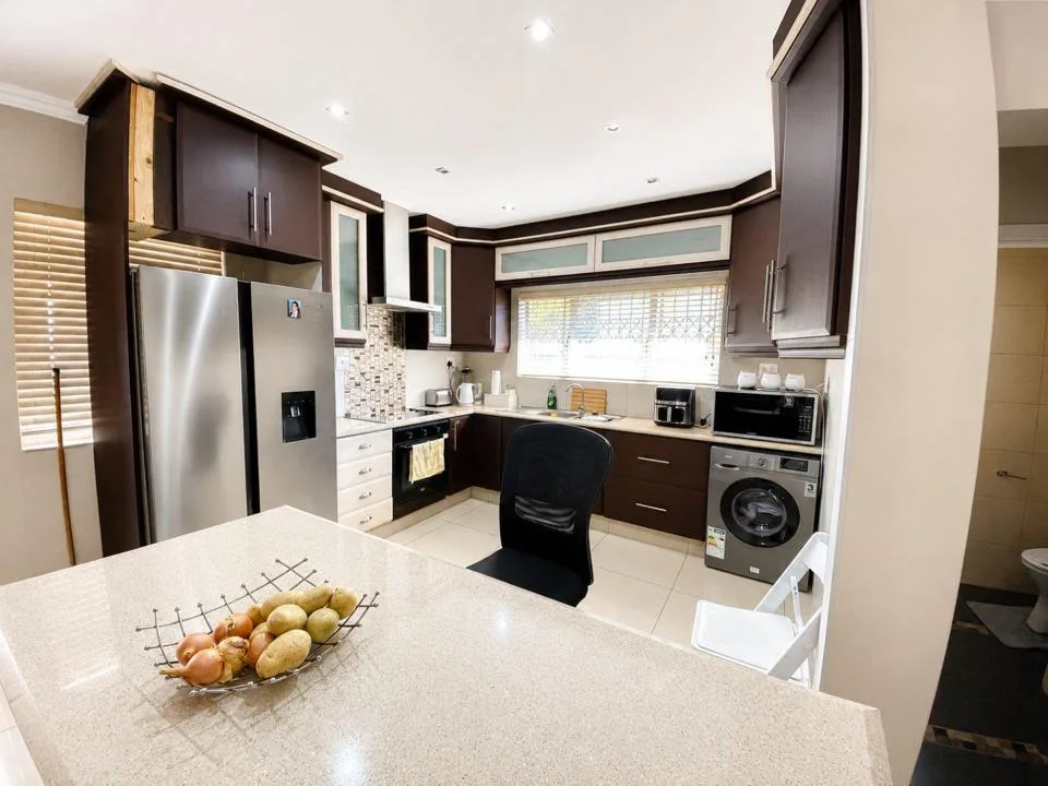 4 Bedroom Apartment / flat for sale in Essenwood