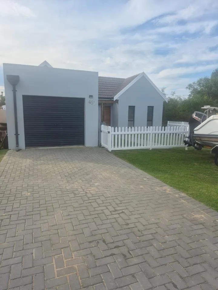 2 Bedroom House to rent in Wedgewood Golf Estate