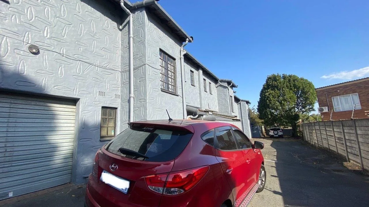 3 Bedroom Townhouse for sale in Pinetown Central