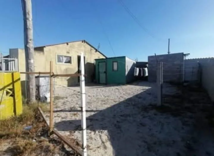 2 Bedroom House for sale in Khaya