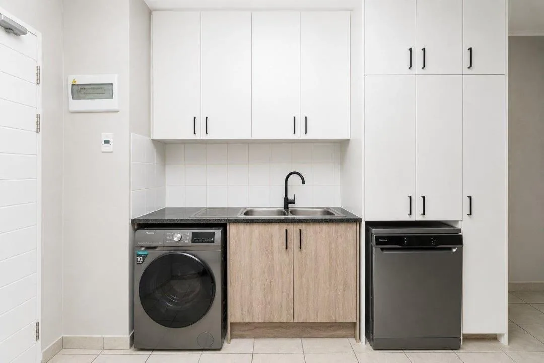 2 Bedroom Apartment / flat for sale in Parklands North