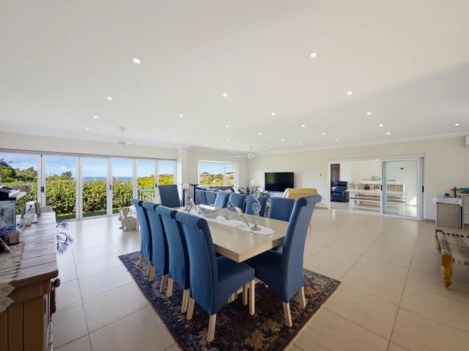 5 Bedroom House for sale in Ballito Central