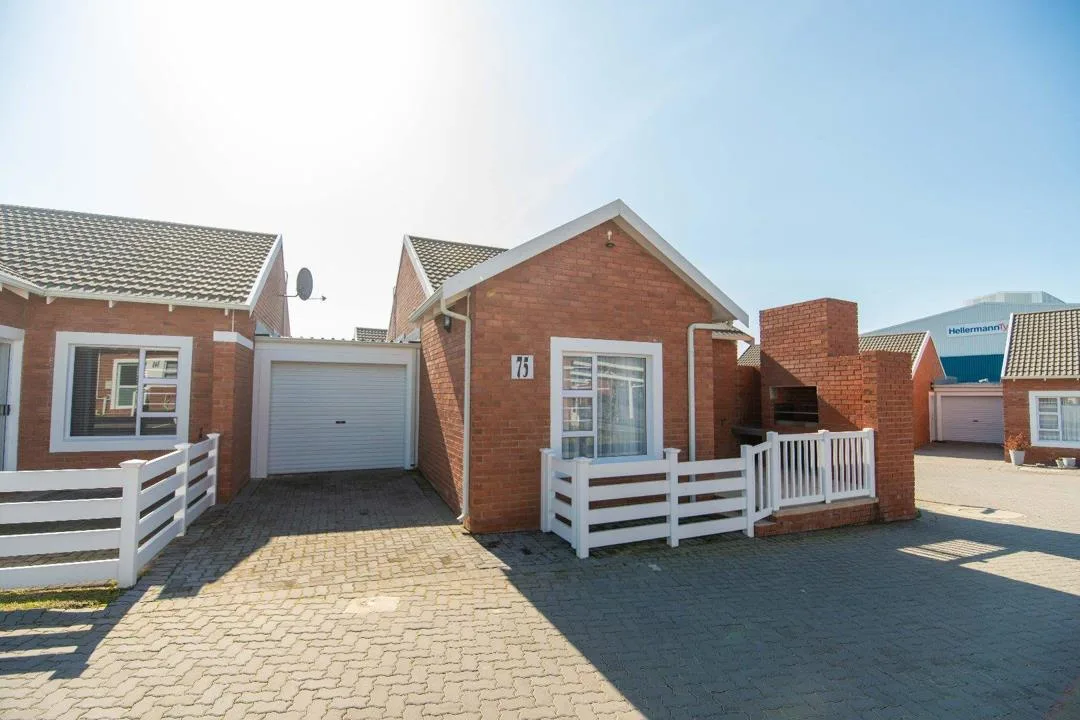 2 Bedroom Townhouse for sale in Fairview