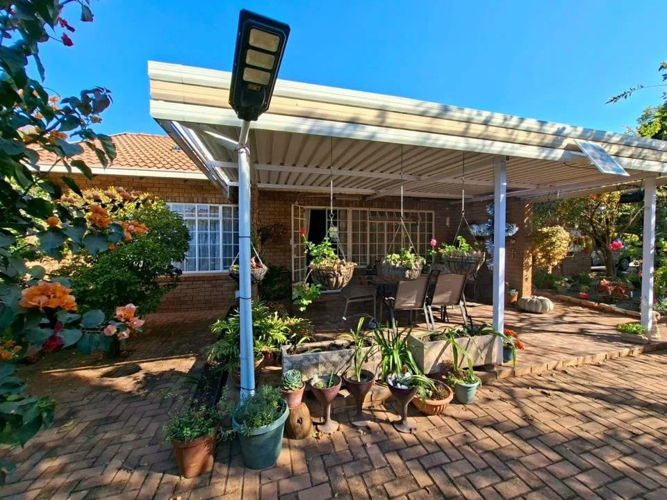 2 Bedroom Townhouse for sale in Bela Bela