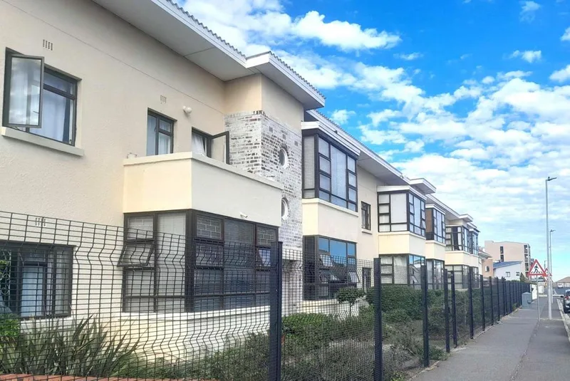 2 Bedroom Apartment / flat for sale in Fish Hoek