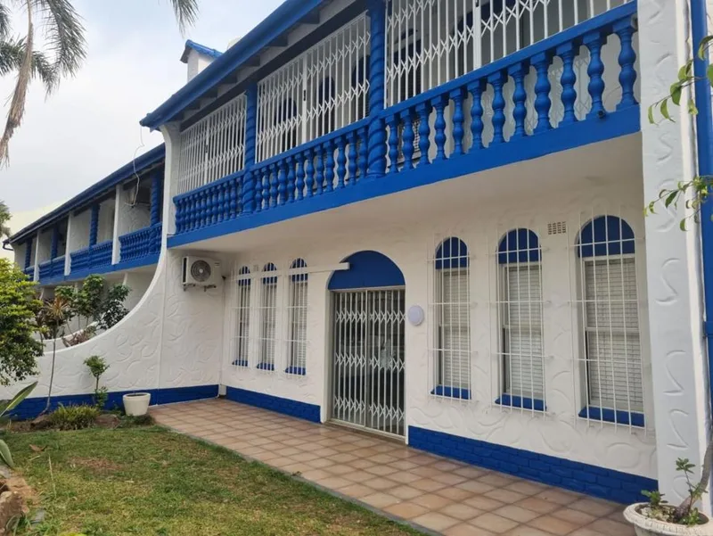 3 Bedroom Townhouse for sale in Manaba Beach