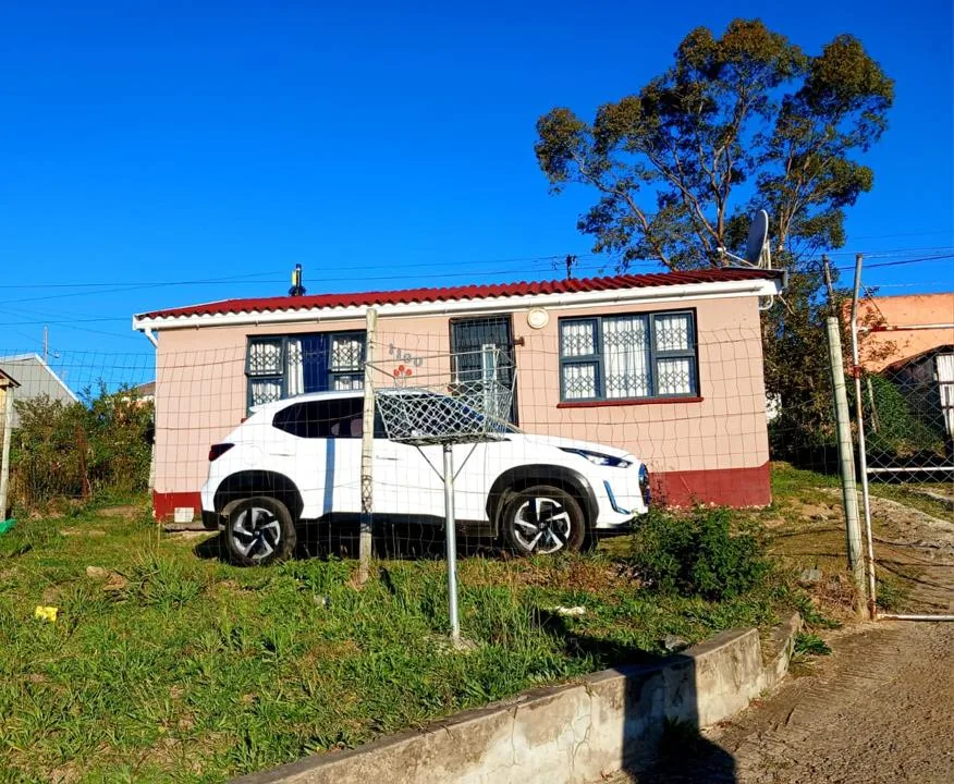 2 Bedroom House for sale in Mdantsane Nu 10