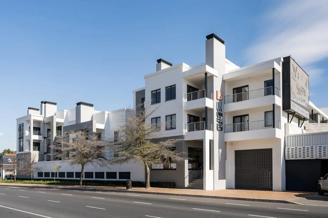 2 Bedroom Apartment / flat for sale in La Colline