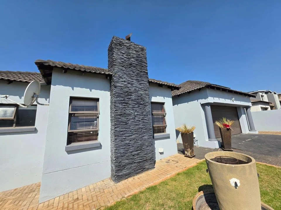 5 Bedroom House for sale in Marula Heights