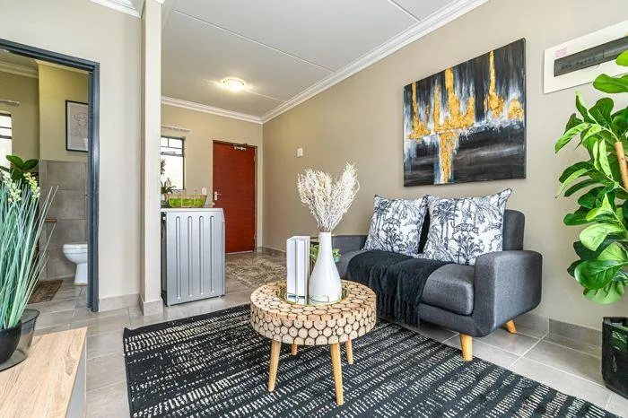 2 Bedroom Apartment / flat for sale in Scottsdene
